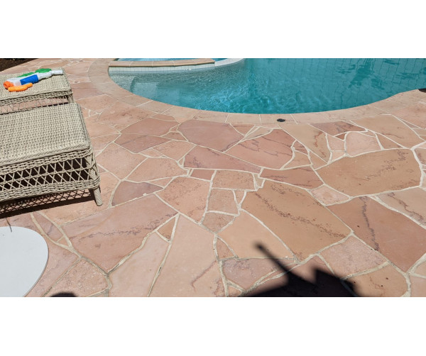 PALM-SPRINGS-PINK-LIMESTONE-CRAZY-PAVING-BRUSHED-AND-TUMBLED-4-scaled-1.jpg