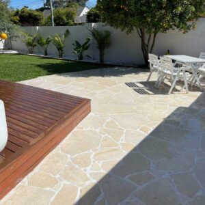 SAVANA-LIGHT-BRUSHED-TUMBLED-LIMESTONE-CRAZY-PAVING_RMS-TRADERS_NATURAL-STONE-SUPPLIER-MELBOURNE-5.jpg
