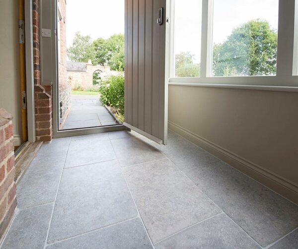 LONDON GREY BRUSHED _ TUMBLED LIMESTONE_RMS TRADERS_NATURAL STONE PAVERS _ POOL COPING SUPPLIER MELBOURNE (17)